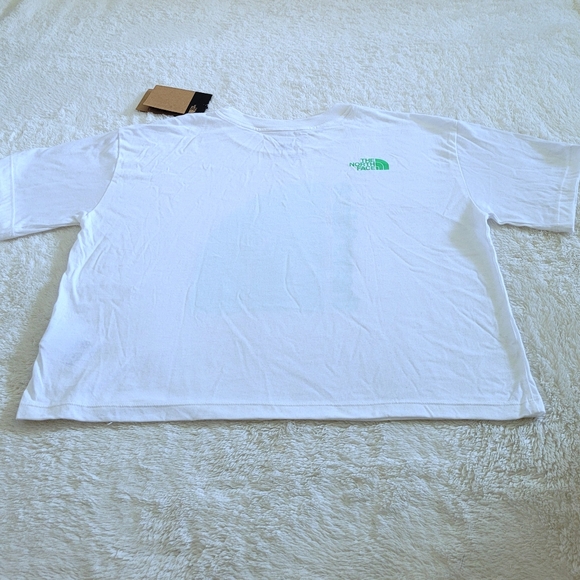 The North⬆️ Face👦 Logo Tee👕 - NWT - Picture 15 of 16